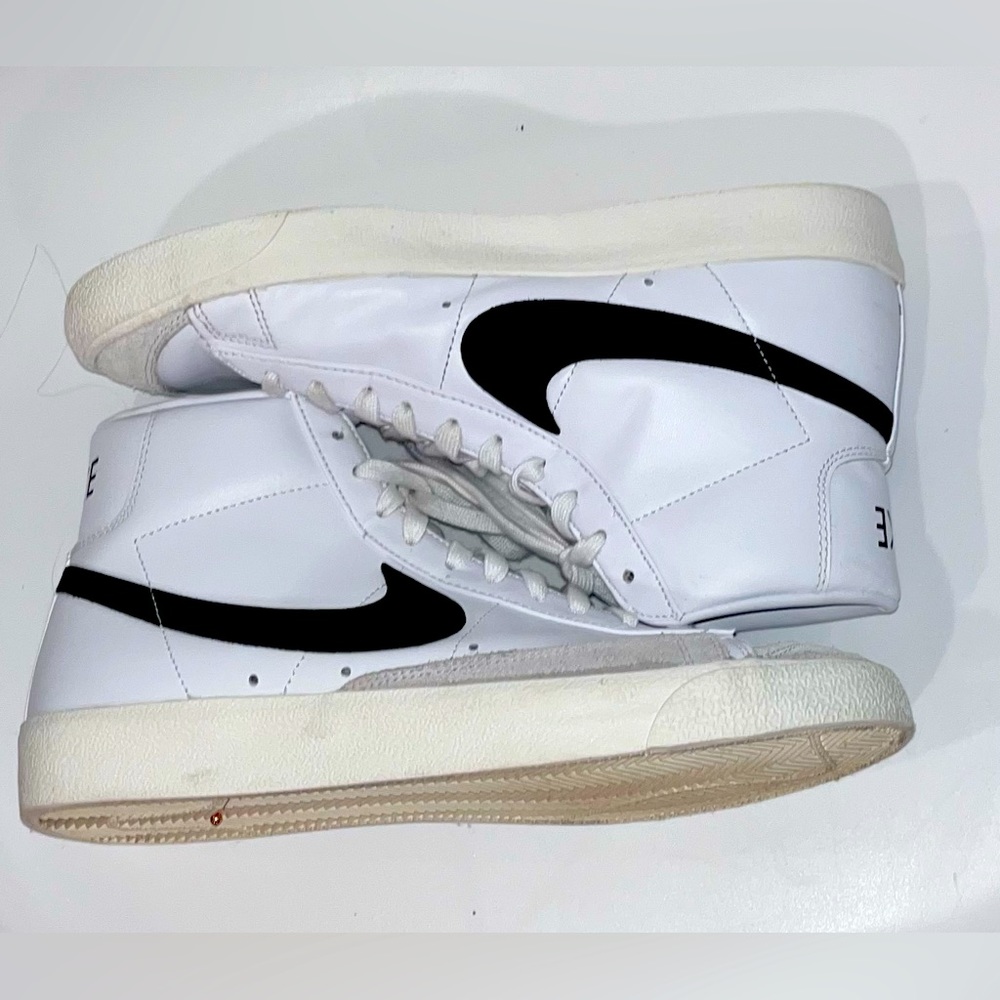 Brand new Nike blazers